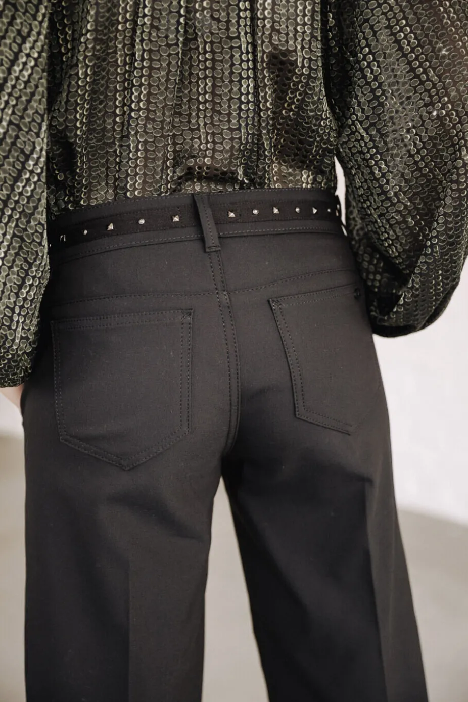 Freeman T. Porter Agatha Polyneo Studs Shop
