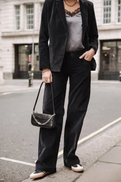 Freeman T. Porter Agatha Velvet Store