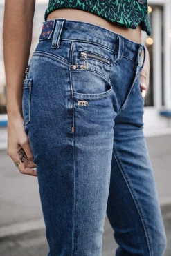 Freeman T. Porter Alexa Slim SDM New