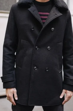 Freeman T. Porter Daril Store