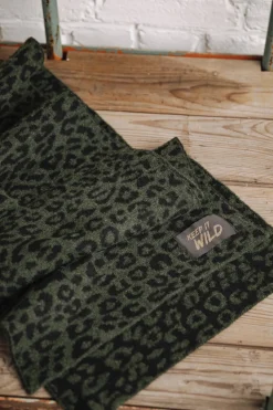 Freeman T. Porter Elina Roar Online