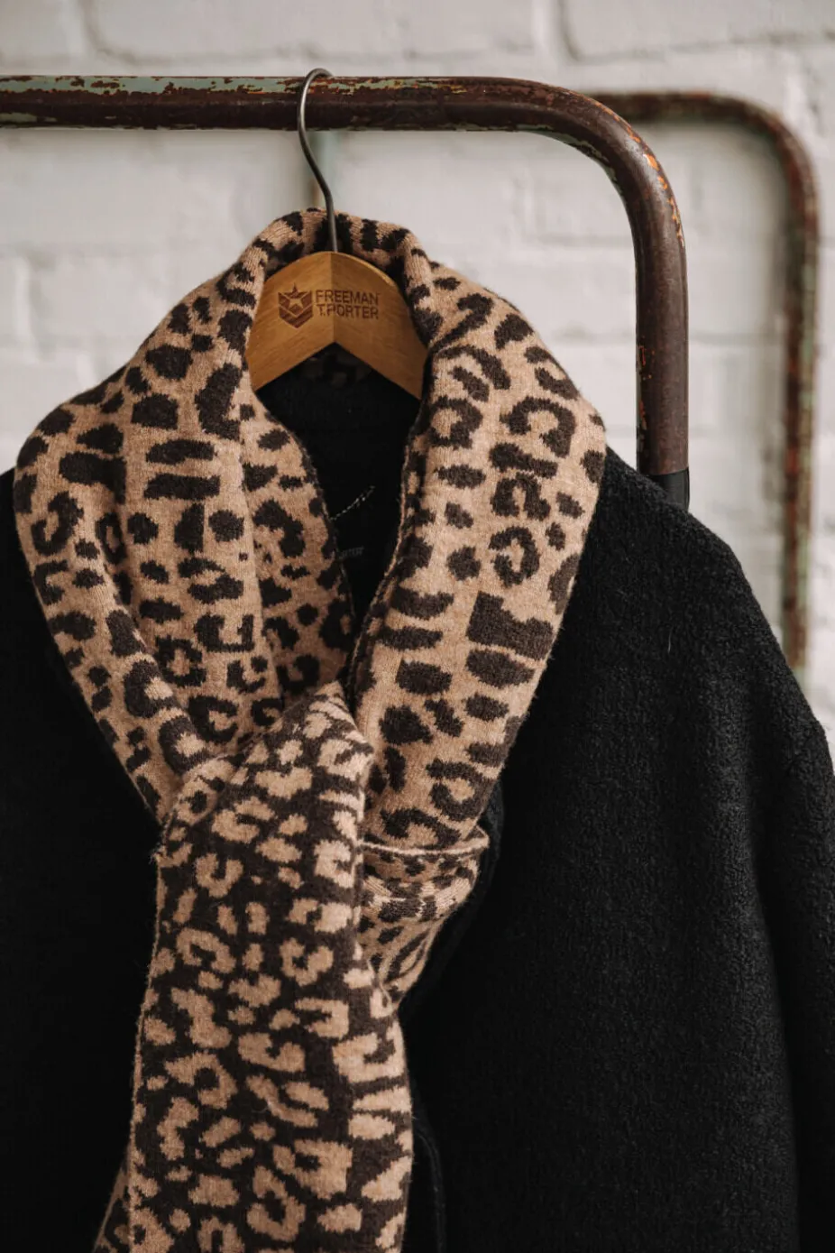 Freeman T. Porter Elina Roar Discount