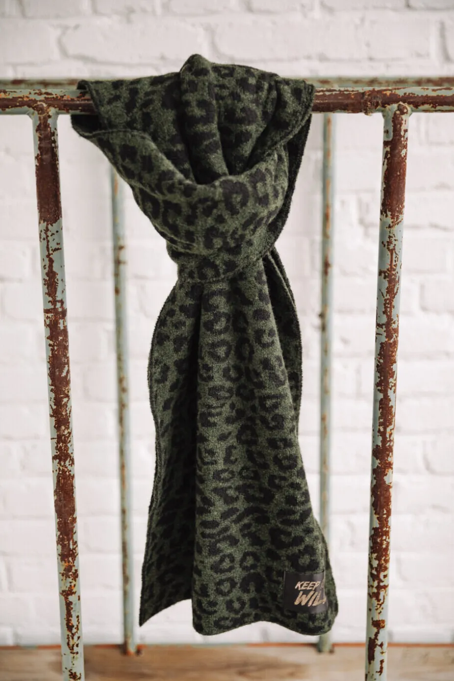 Freeman T. Porter Elina Roar Online