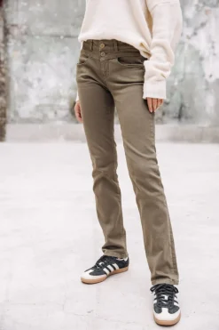 Freeman T. Porter Madie New Magic Color Store