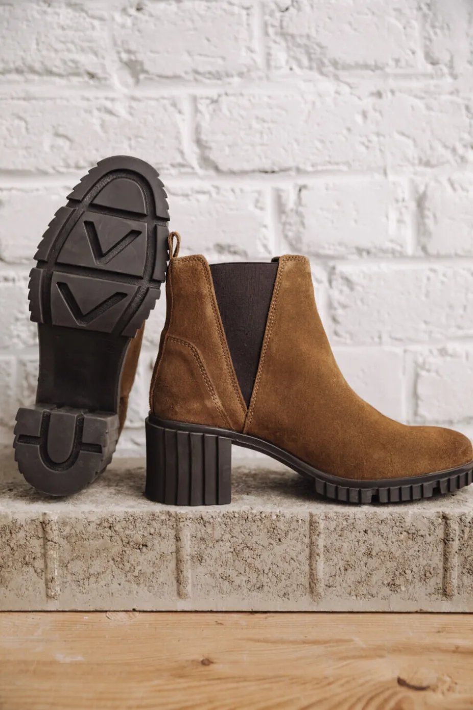 Freeman T. Porter Nielsa Suede Online