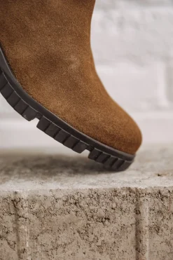 Freeman T. Porter Nielsa Suede Online