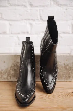 Freeman T. Porter Teresa Pine Studs Discount