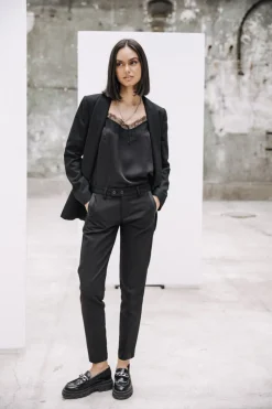 Freeman T. Porter Tessa Socially Flash Sale
